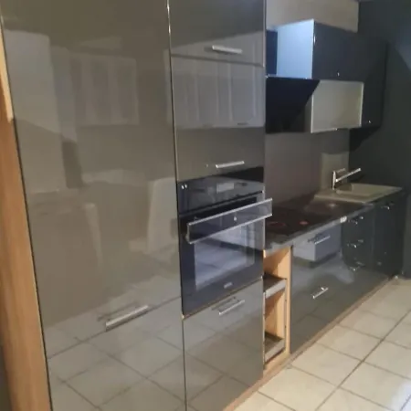 Appartement Monteurwohnung Mit Parkplatz Ideal Fuer Firmen & Langzeitaufenthalt *